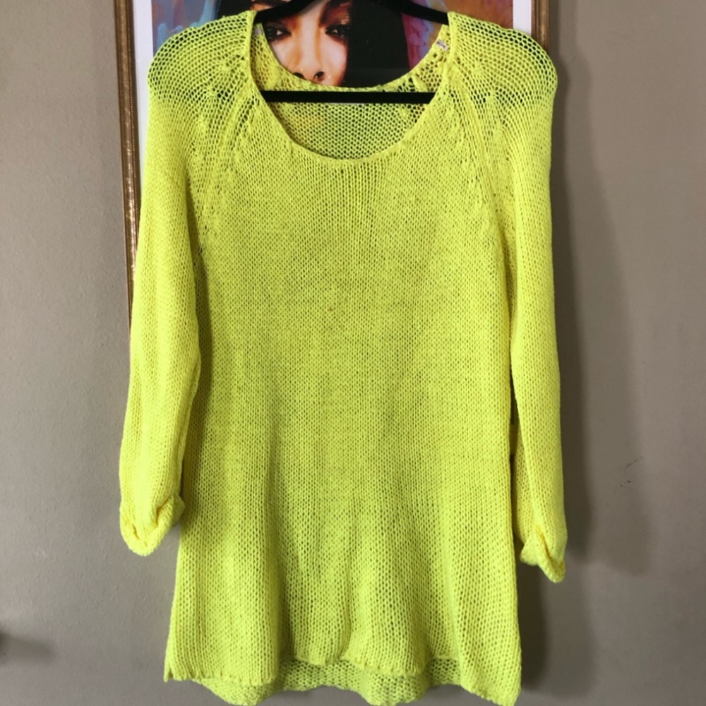 Blu pepper neon yellow sweater